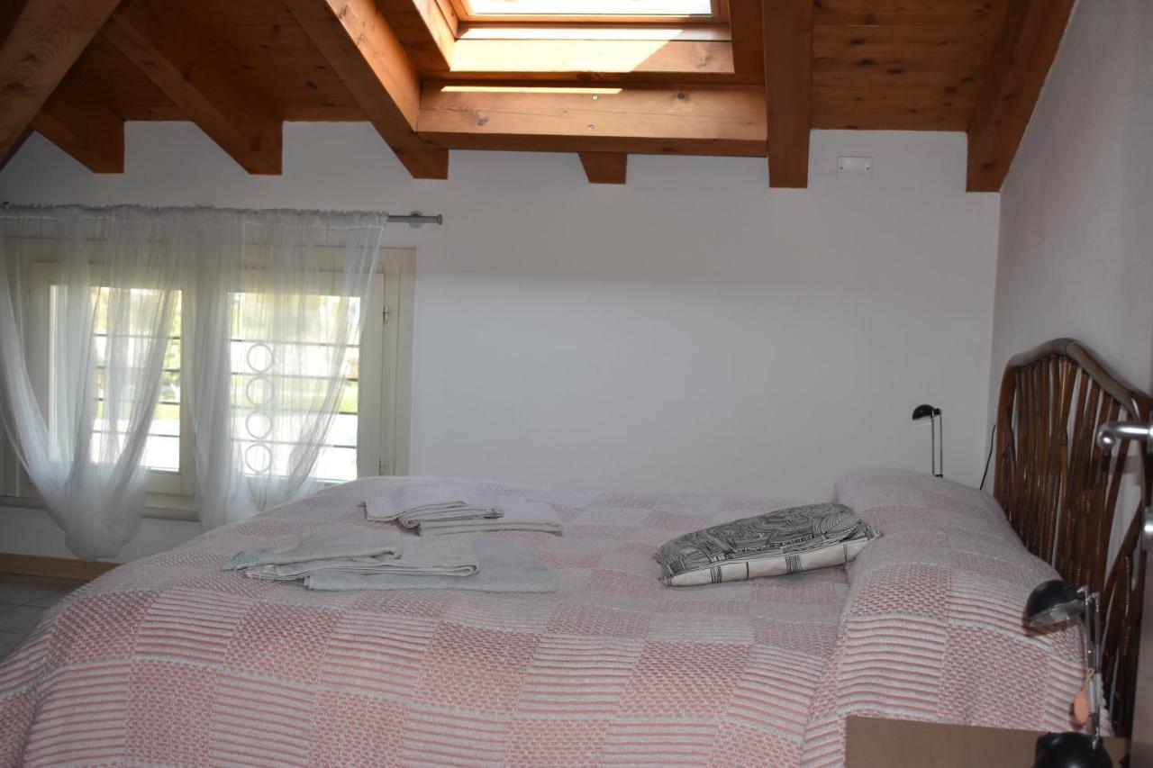 Anna Appartamento Vacanze Monticelli Brusati Exteriör bild