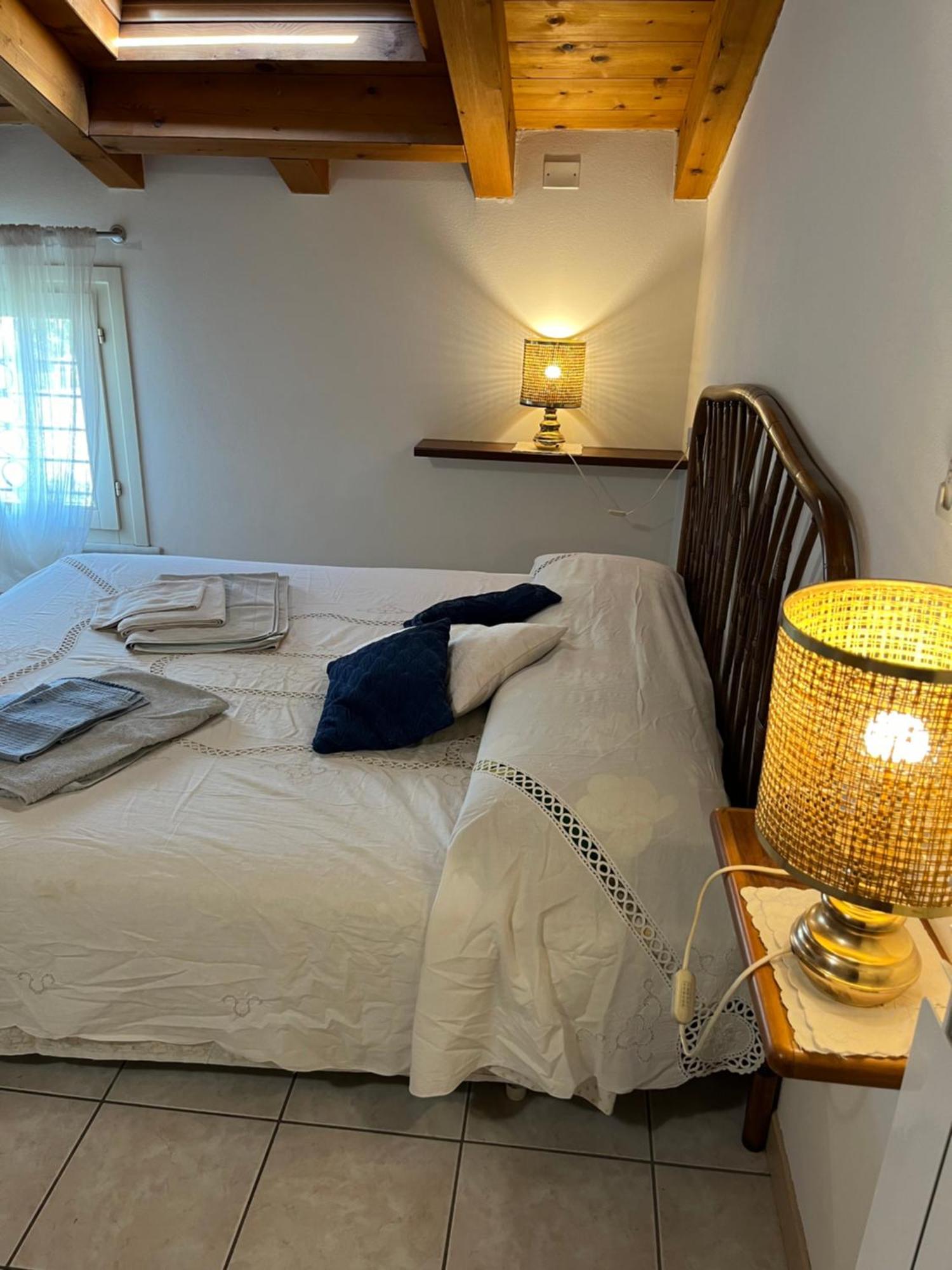 Anna Appartamento Vacanze Monticelli Brusati Exteriör bild